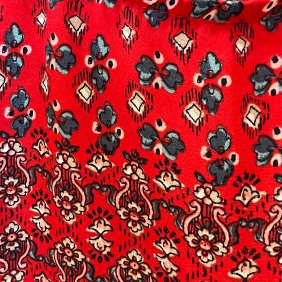 Hollister Red Flowy Tank - Picture 6 of 10